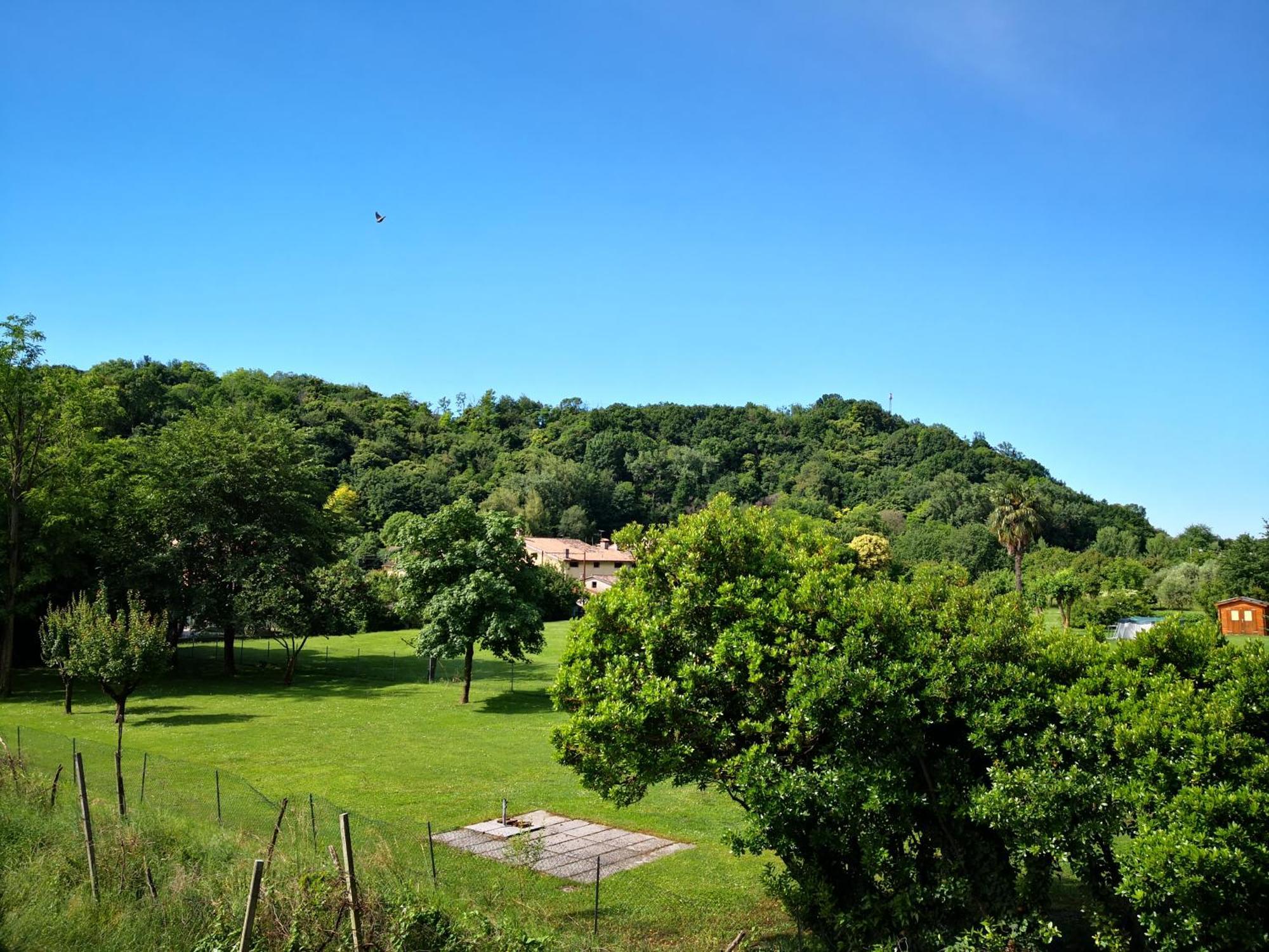 Appartamento Da Guido Borso del Grappa Exterior foto